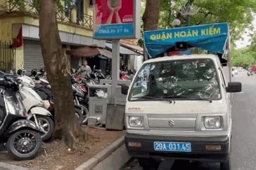 Công an phường Trần Hưng Đạo xử lý hàng loạt bãi xe không phép sau phản ánh của Gia đình và Xã hội
