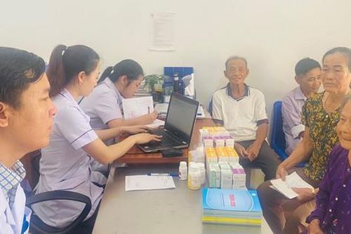 Nhiều người đi khám sức khỏe mới phát hiện bị bệnh tâm thần