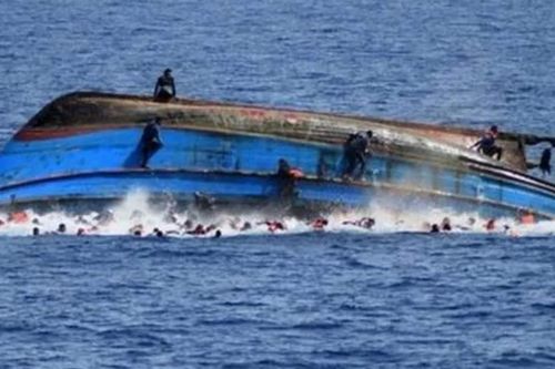 Chìm thuyền ngoài khơi Mauritania, ít nhất 89 người di cư thiệt mạng