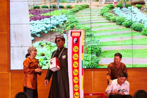 Quảng Ninh: Nông dân thi kiến thức về an toàn thực phẩm