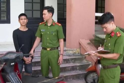 Thái Bình: Cướp xe máy, điện thoại, tiền của người cùng xã lúc trời chưa sáng