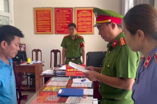 Bắt nhân viên đất đai TP Tam Kỳ nhận tiền bồi dưỡng làm nhanh hồ sơ