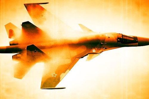 Video tên lửa Kh-59 hỏa thiêu cơ sở cấp nhiên liệu cho Kiev ở Poltava