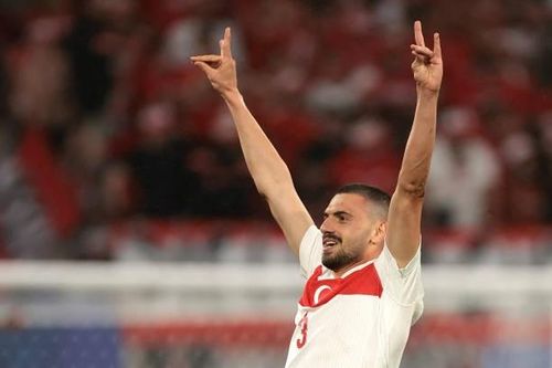 EURO 2024: Bị treo giò 2 trận, người hùng Thổ Nhĩ Kỳ Merih Demiral lỡ trận Hà Lan?