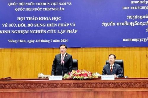 Việt Nam - Lào: Trao đổi kinh nghiệm về nghiên cứu lập pháp