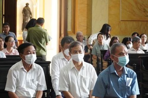 Tuyên án cựu Chủ tịch Tổng Công ty Địa ốc Sài Gòn cùng nhóm đồng phạm