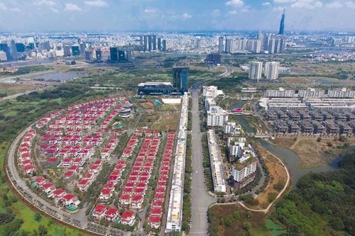 Ngân hàng rao bán tài sản thế chấp bị kê biên trong vụ án Vạn Thịnh Phát