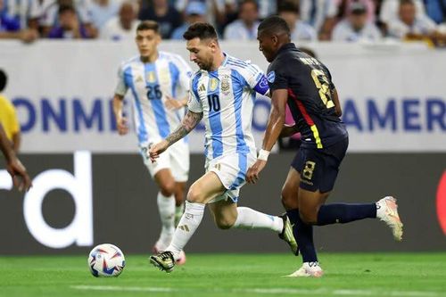 Messi đá hỏng luân lưu, Argentina 'chết hụt' tại tứ kết Copa America