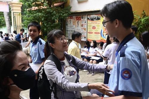 Sau 5 năm trụ vững, một trường 'rơi' khỏi top điểm chuẩn lớp 10 cao nhất TPHCM