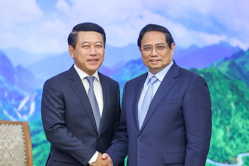 Việt Nam và Lào thúc đẩy dự án bến cảng Vũng Áng, kết nối giao thông