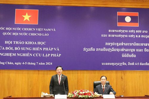 Quốc hội Việt Nam và Quốc hội Lào trao đổi kinh nghiệm nghiên cứu lập pháp