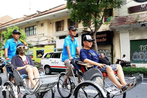 Đồng yen yếu, người Nhật Bản cắt giảm nhu cầu đi du lịch nước ngoài