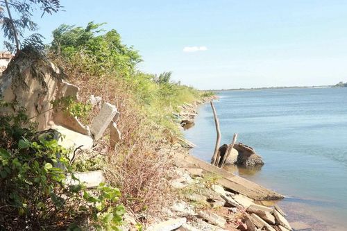 Quảng Trị: Sạt lở bờ sông, bờ biển khiến 800 hộ dân gặp nguy hiểm