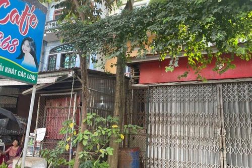 Triệt phá điểm chứa mại dâm núp bóng quán cafe thư giãn