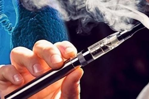 Nam sinh hôn mê, tổn thương não vì hút thuốc lá điện tử