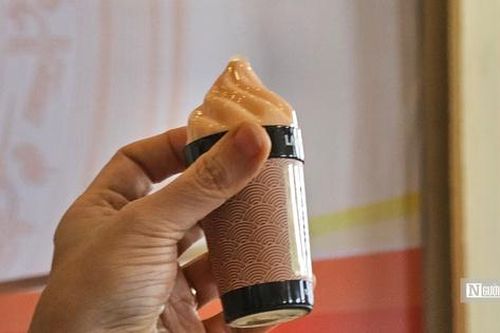 Sản phẩm thuốc lá mới được bán 'trá hình' với tên gọi trị mụn, mỹ phẩm