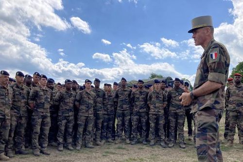 NATO lo ngại về khả năng Pháp rút khỏi liên minh