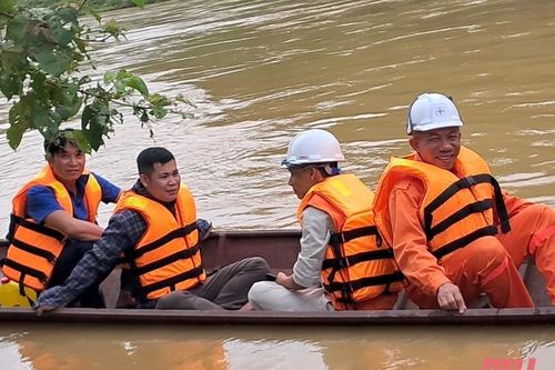 Kiểm tra thực địa dòng chảy thoát lũ hạ lưu đập thủy điện Trung Sơn năm 2024
