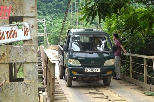 Nỗi lo cầu treo bản Chiềng