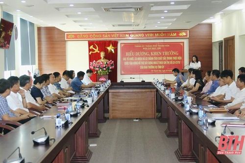TP Thanh Hóa biểu dương 15 tập thể, hộ gia đình có thành tích xuất sắc trong thực hiện Chỉ thị số 22