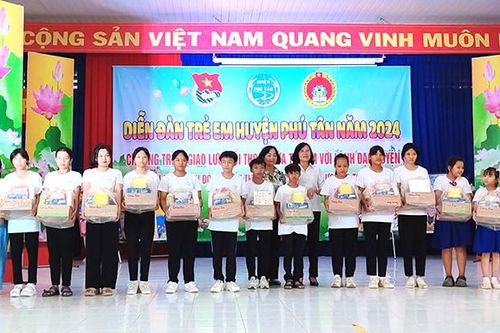 Nhiều nội dung bức thiết truyền tải ở 'Diễn đàn trẻ em' huyện Phú Tân năm 2024