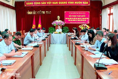 Trung thực trong kê khai tài sản, thu nhập của cán bộ, đảng viên