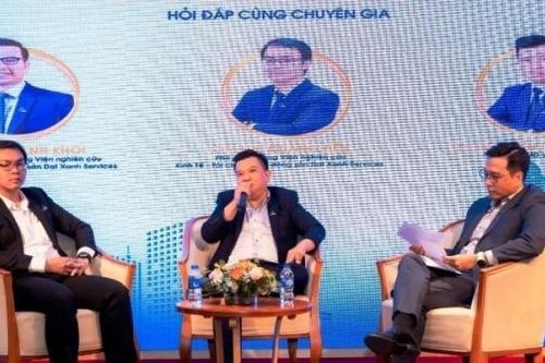 Bất động sản 'chuyển từ phòng thủ thận trọng sang tấn công'