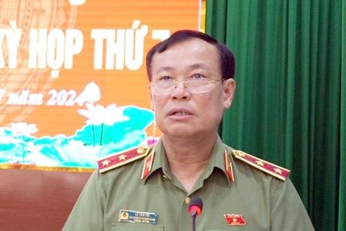 Chủ nhiệm Ủy ban Quốc phòng và An ninh Lê Tấn Tới tiếp xúc cử tri tại Long An