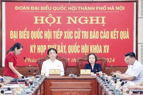 Cử tri lo ngại về tình trạng thiếu thuốc, vật tư y tế