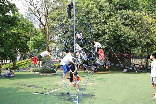 Hà Nội: Khuyến khích các tổ chức, cá nhân tham gia chăm sóc, bảo vệ trẻ em