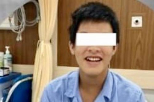 Bất ngờ phát hiện mắc viêm phế quản 'nhựa' hiếm gặp