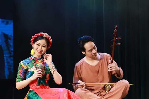 Khi người trẻ 'phải lòng' Xẩm