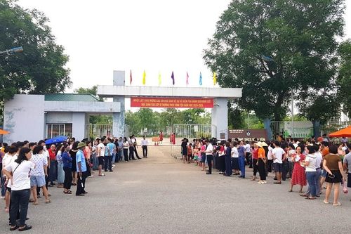 Trưởng phòng GD&ĐT xin lỗi vì sai sót đề Toán thi lớp 6