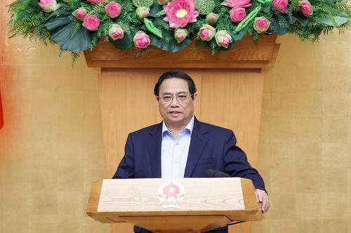 Thủ tướng: Tăng trưởng kinh tế đã vượt kịch bản đề ra