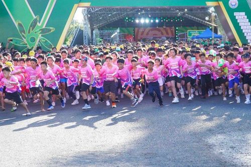 Nhiều hoạt động hưởng ứng Giải Mekong Delta Marathon tỉnh Hậu Giang năm 2024