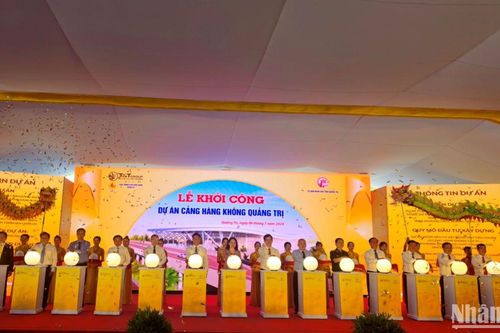 Phó Chủ tịch nước Võ Thị Ánh Xuân, Phó Thủ tướng Lê Thành Long dự Lễ khởi công Dự án Cảng hàng không Quảng Trị
