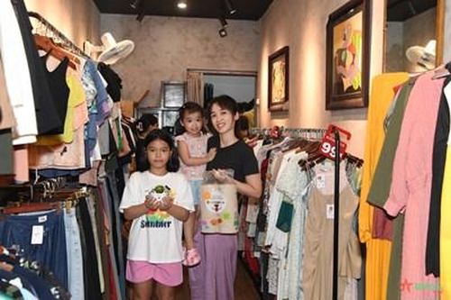 Hà Nội: Lan tỏa lối sống xanh từ những món đồ cũ