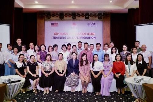 'Tấm khiên' di cư an toàn bảo vệ công dân Việt Nam