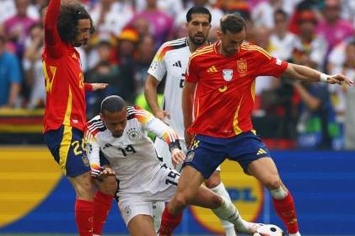 Đội tuyển Tây Ban Nha bị treo giò 2 trụ cột ở bán kết EURO 2024