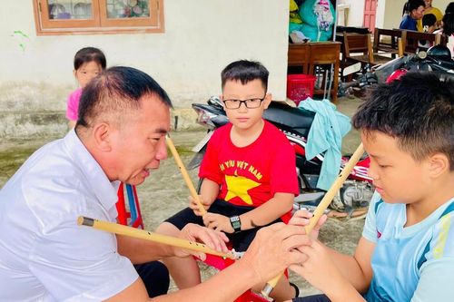 Ngày hè ý nghĩa của trẻ em vùng cao