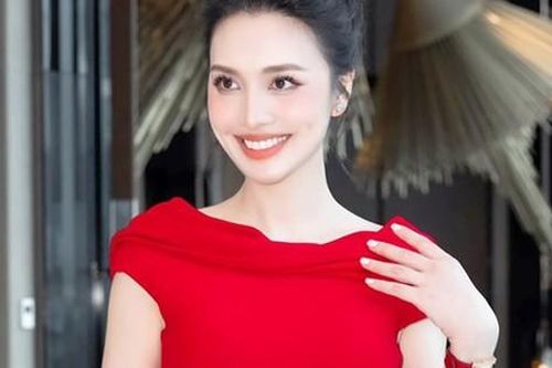 Nhan sắc siêu mẫu Việt 4 lần sinh con cho đại gia gây chú ý sau 15 năm biến mất khỏi showbiz