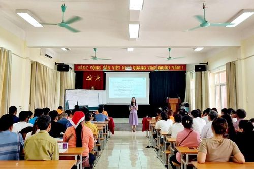 250 người được tập huấn năng lực truyền thông cộng đồng