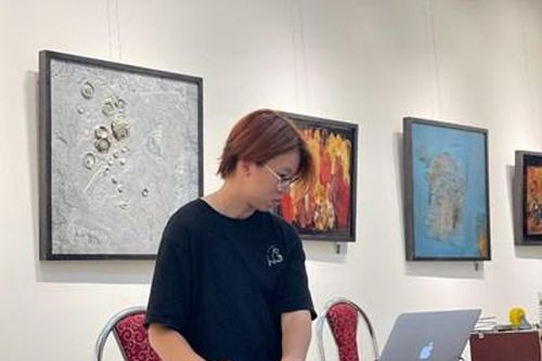 Chiêm ngưỡng 'Hình hài của thanh âm' cùng cha con cố họa sĩ Võ Xuân Huy
