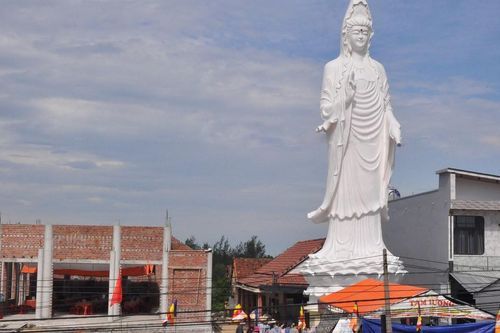 Quảng Nam: Chùa Phước Bình an vị tôn tượng Bồ-tát Quán Thế Âm cao 20m