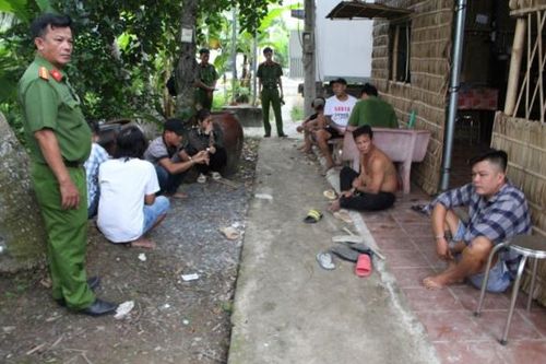 Triệt xóa sới bạc qua tin báo 'đường dây nóng' của Giám đốc Công an tỉnh
