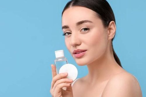 Cách sử dụng toner trong chăm sóc da mặt