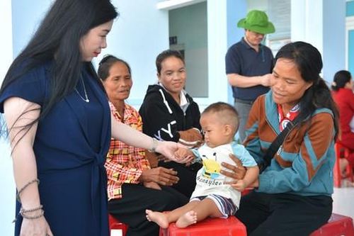 Y tế cơ sở ở Quảng Trị đổi thay, người dân được chăm sóc sức khỏe ban đầu tốt hơn