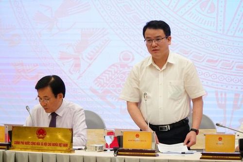Xây dựng 2 kịch bản cho tăng trưởng cả năm 2024
