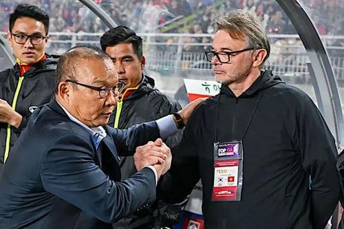 Ông Troussier 'đấu' thầy Park ở cuộc đua ghế HLV tuyển Ấn Độ