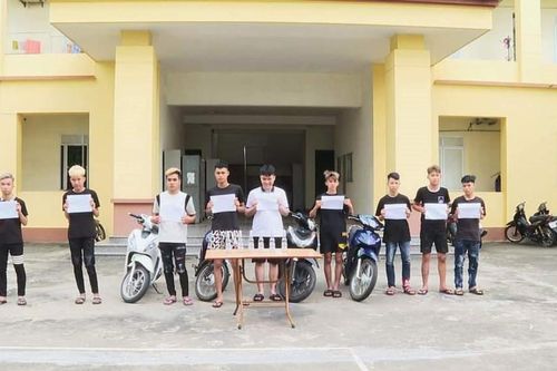 Phú Thọ: Bắt khẩn cấp 8 thanh niên đuổi đánh người lạ